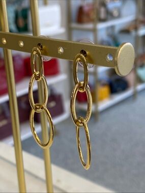 Joan rivers gold told earrings